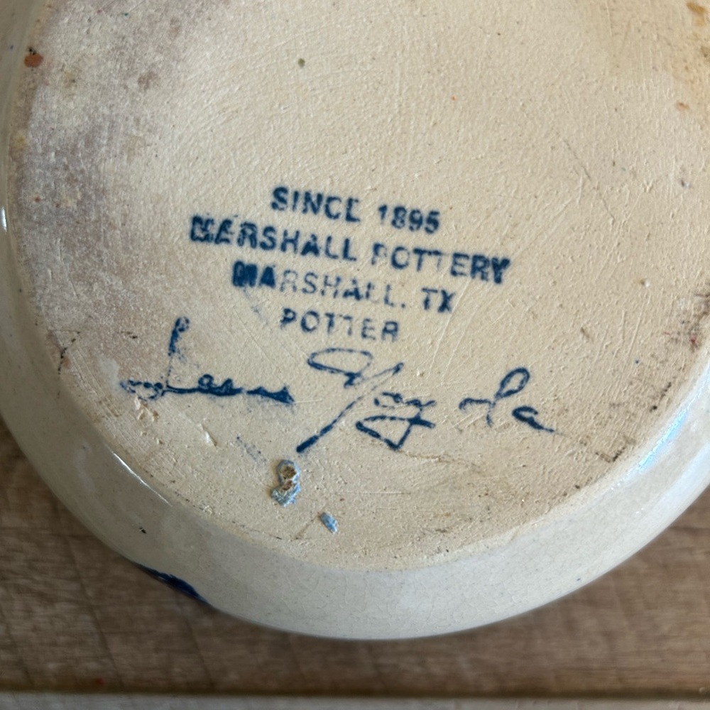 Marshall Pottery Texas | Small Heart Shaped Bowl Primitive Hearts Signed 3.25” - Picture 9 of 11